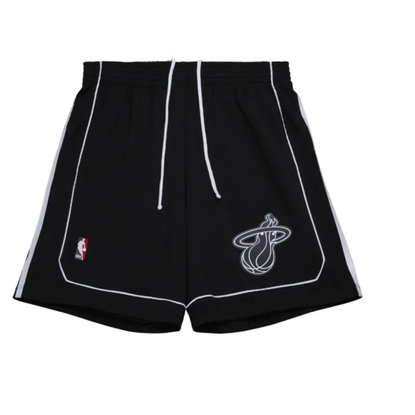 Short NBA Miami Heat 2011 2012 Mitchell and Ness 