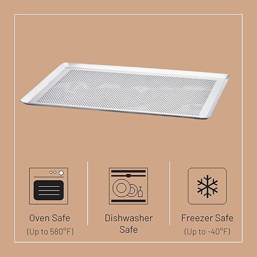 Plaque pâtissière en aluminium perforée aux bords pincés 